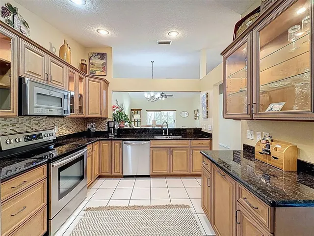 $249,950 | 34837 Double Eagle Court, Zephyrhills, FL 33541