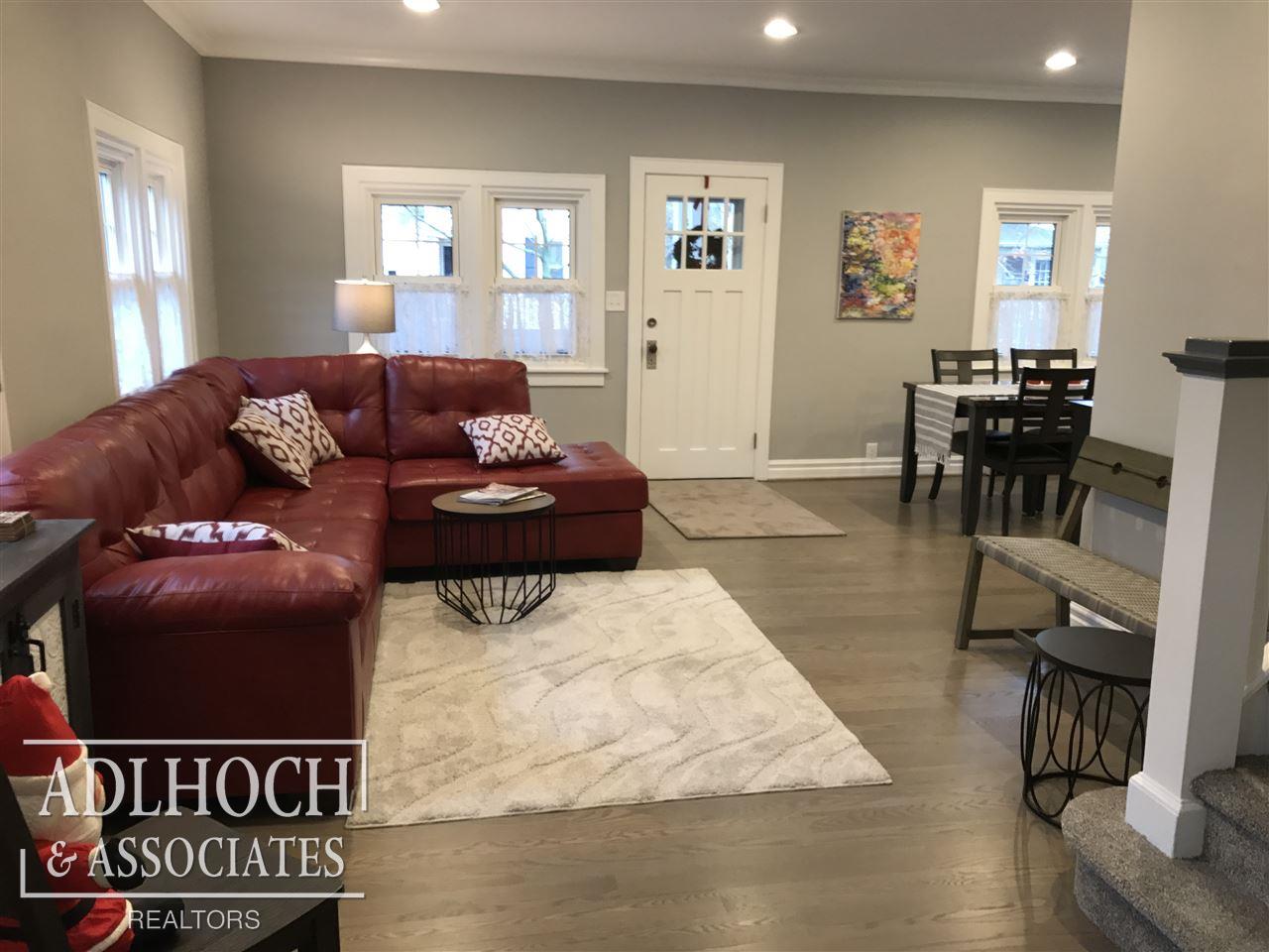 112 Muir Road Grosse Pointe, MI 48236 - Photo 14 of 30 31368155-13.JPG