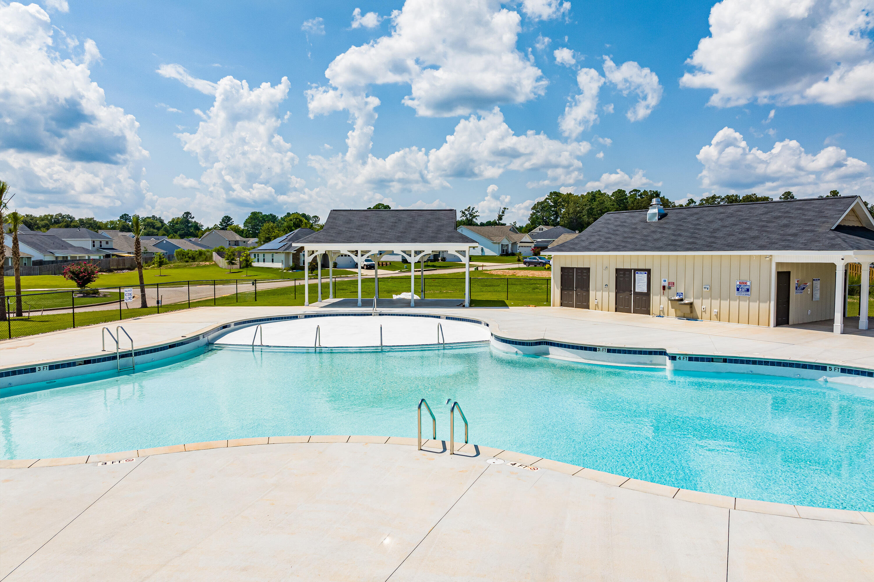 40 M Boyer Place Aiken, SC 29803 - Photo 4 of 11 sv-pool-03