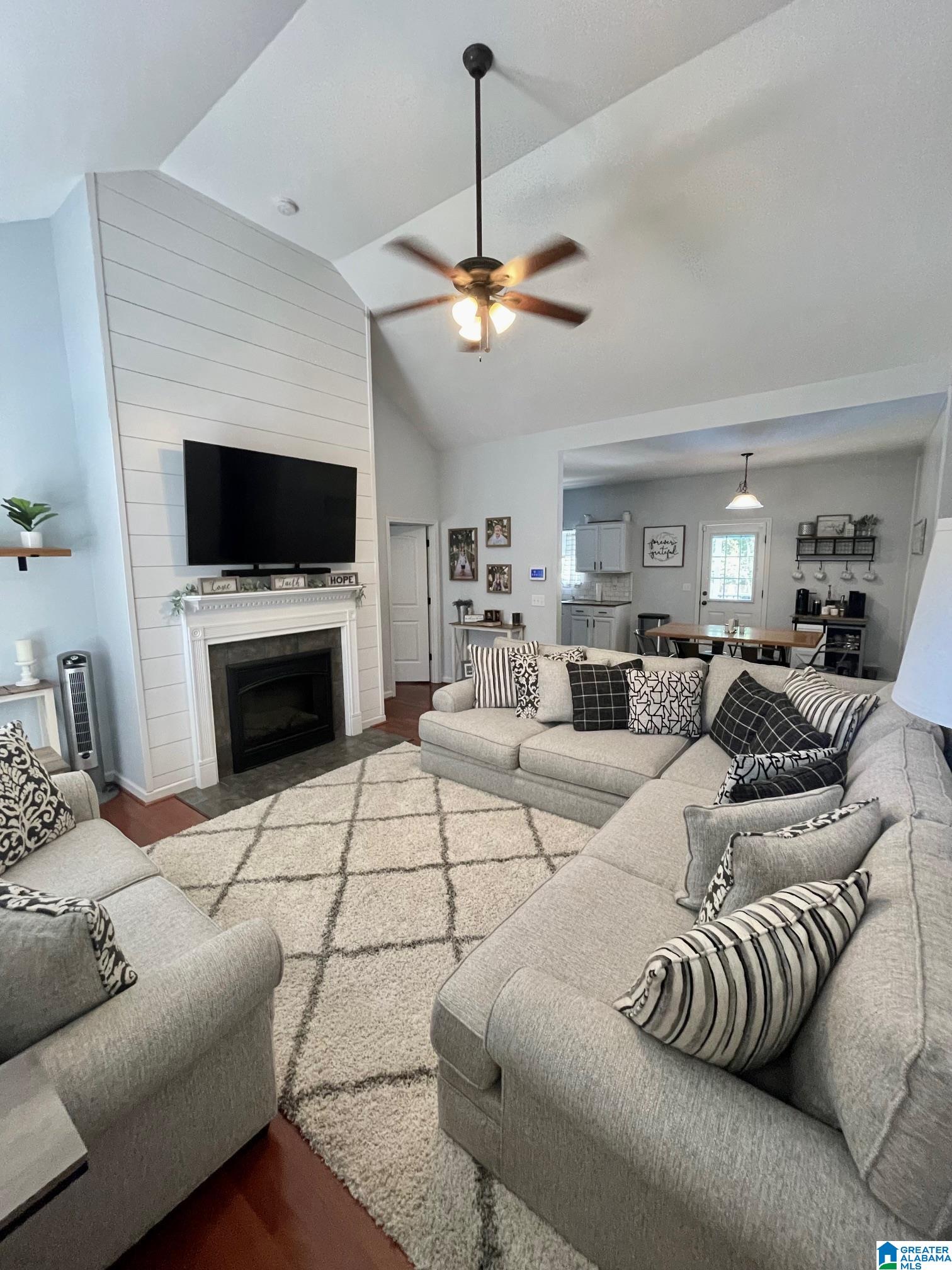 223 Walnut Street Leeds, AL 35094 - Photo 5 of 23