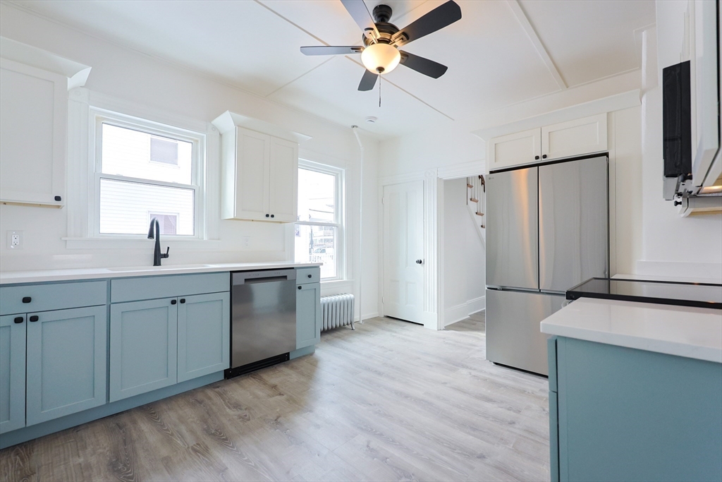 92 Alexander Street Framingham, MA 01702 - Photo 4 of 42
