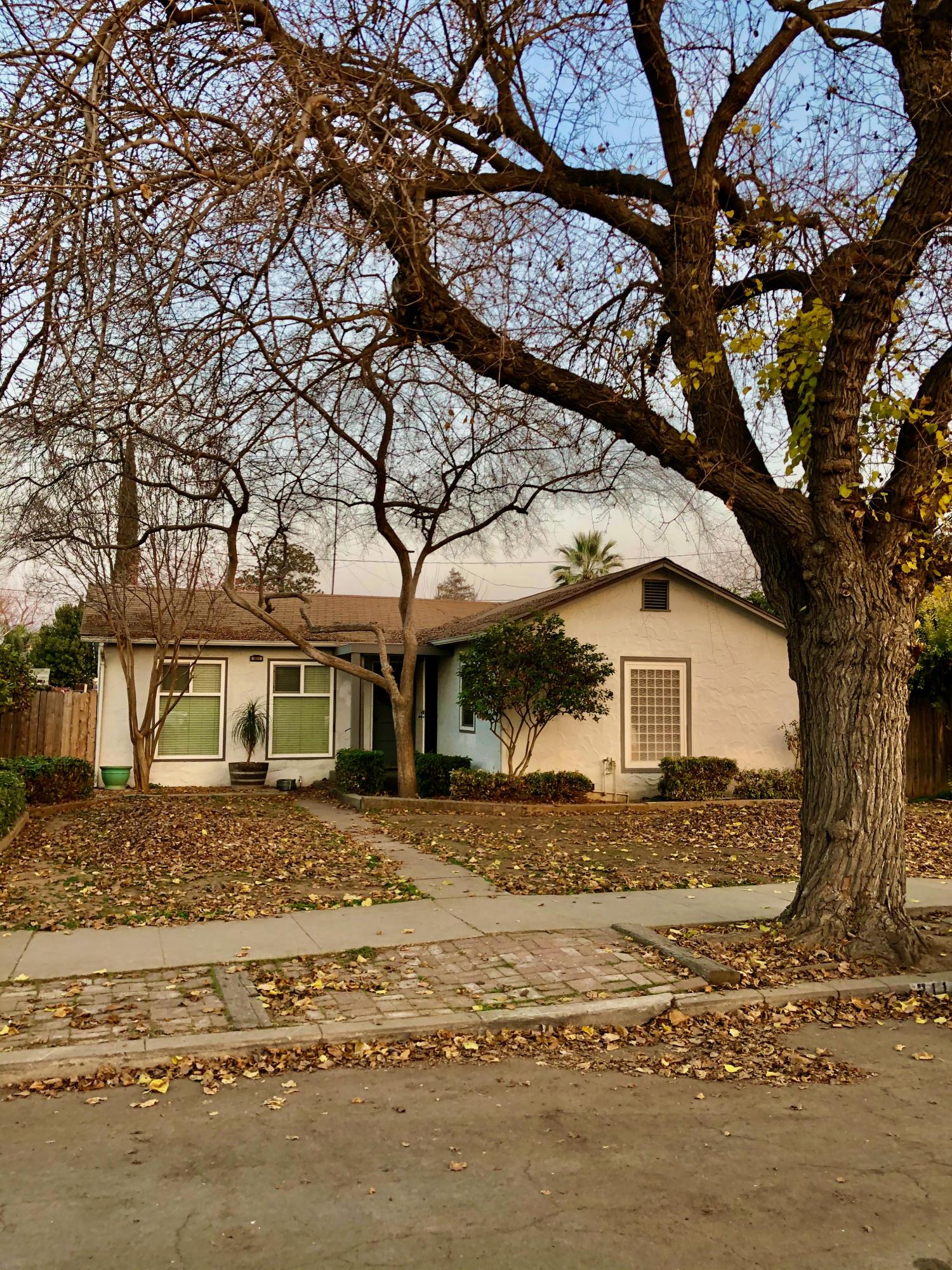 311 Channing Way Exeter, CA 93221 - Photo 1 of 7 IMG_2342