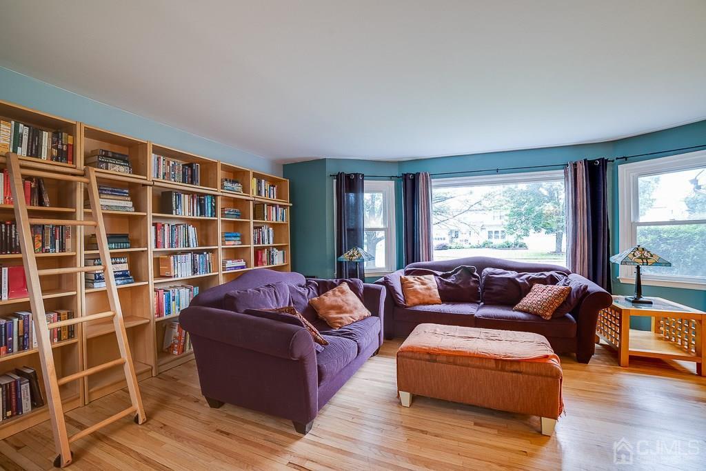 504 Major Road Dayton, NJ 08810 - Photo 4 of 18 Gallery Image 4