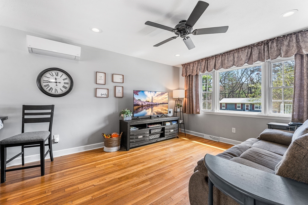 24 Priscilla Road Hopkinton, MA 01748 - Photo 9 of 42