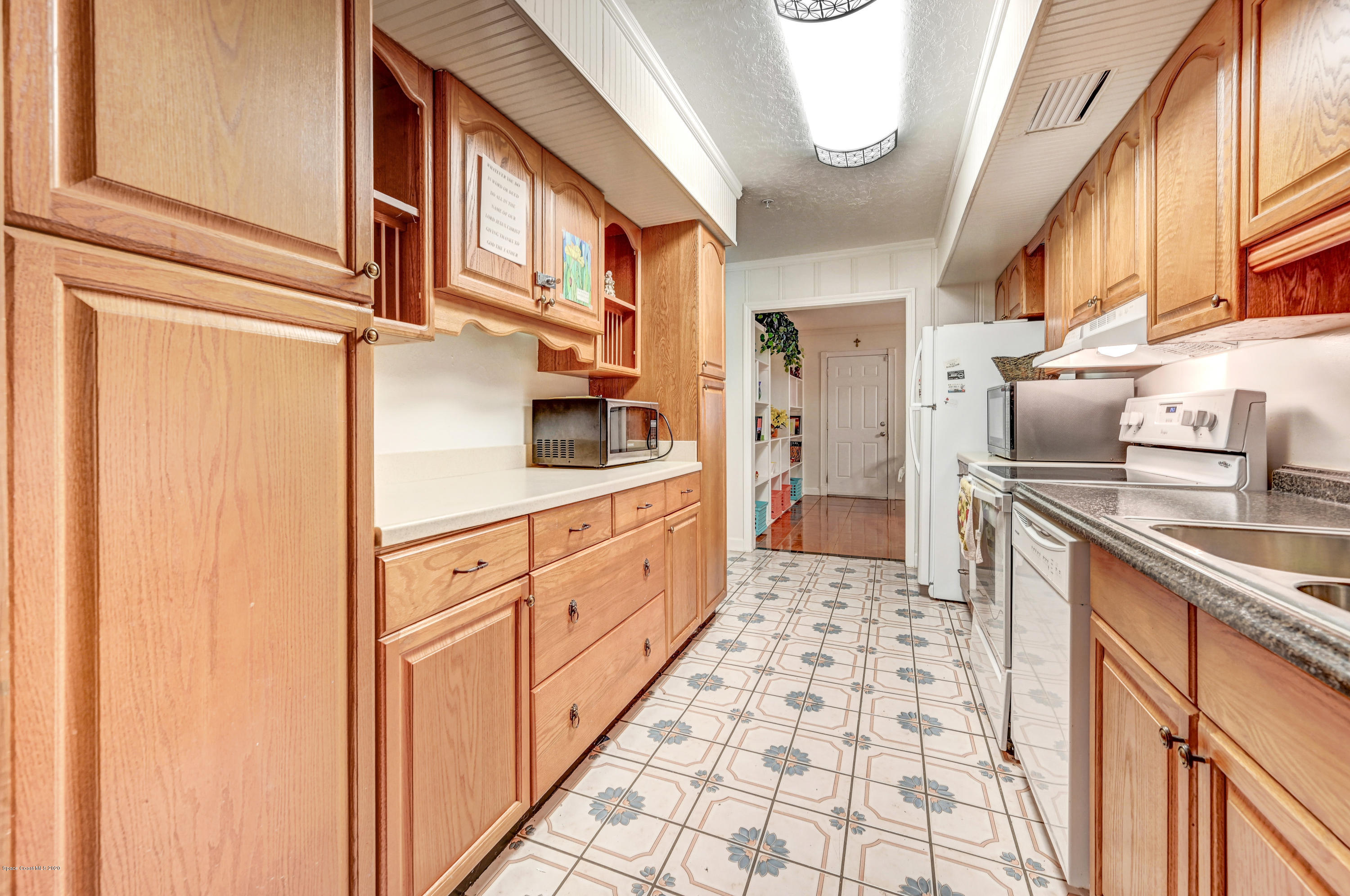 1702 Trimble Road Melbourne, FL 32934 - Photo 11 of 34 DSC_6747