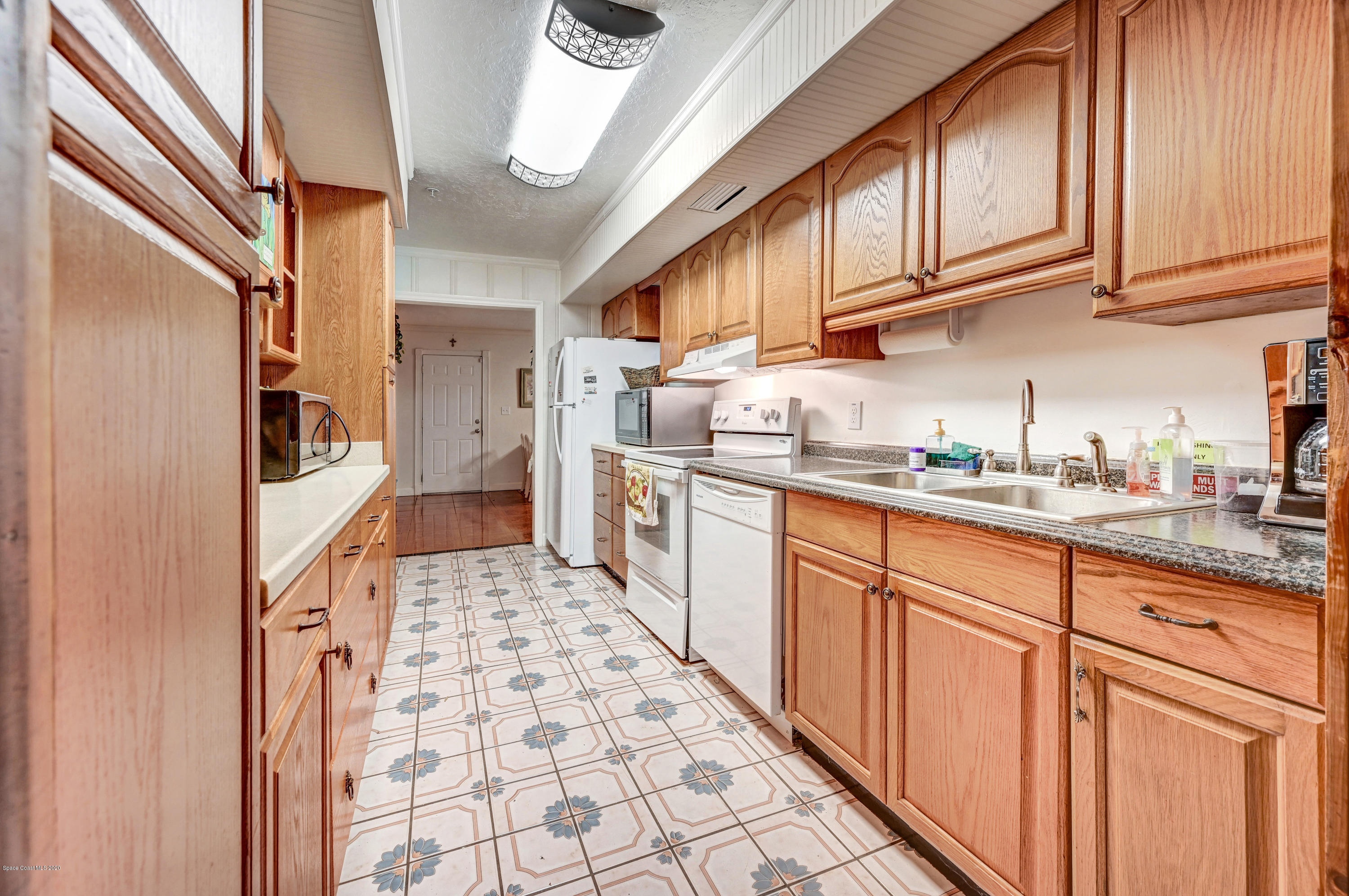 1702 Trimble Road Melbourne, FL 32934 - Photo 12 of 34 DSC_6750