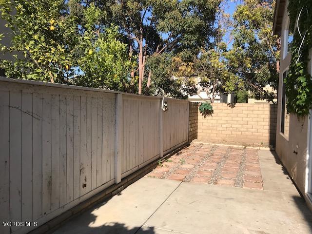 1027 Corte Primavera Oxnard, CA 93030 - Photo 14 of 17 a view of a backyard
