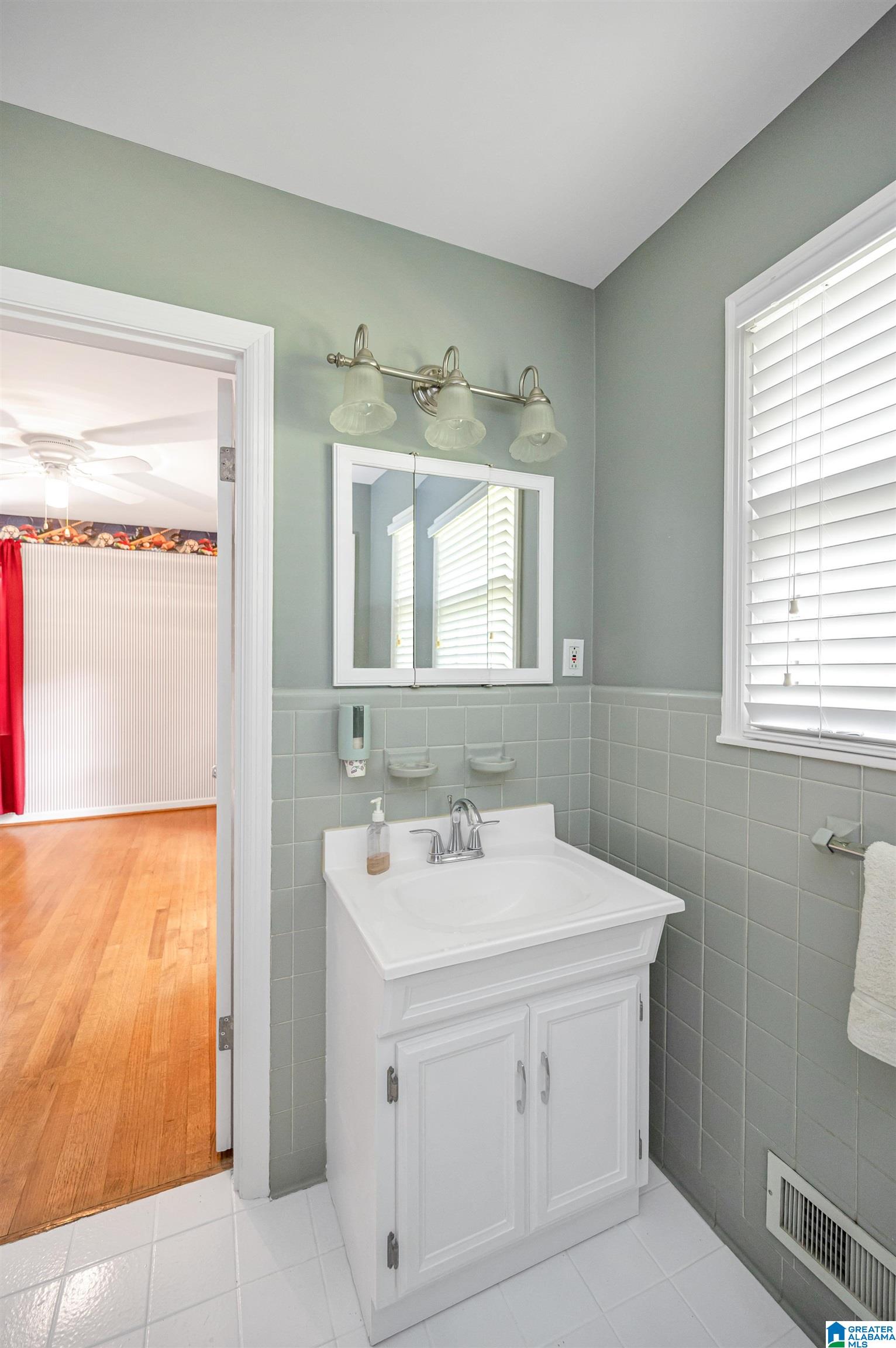 3409 South Brookwood Road Birmingham, AL 35223 - Photo 28 of 51