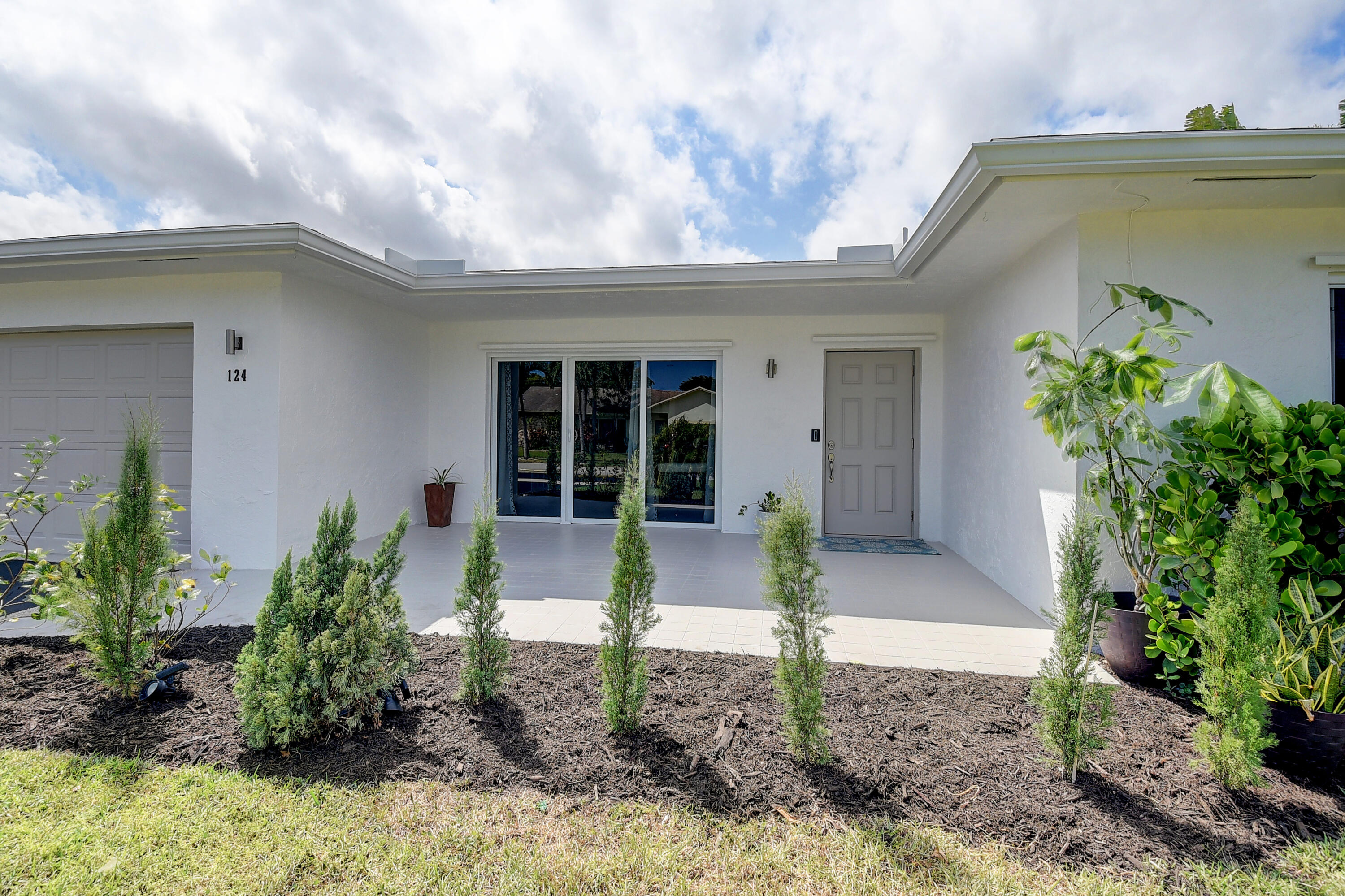 124 Orchard Ridge Lane Boca Raton, FL 33431 - Photo 1 of 41 04_dsc_4528_29_30_31_32