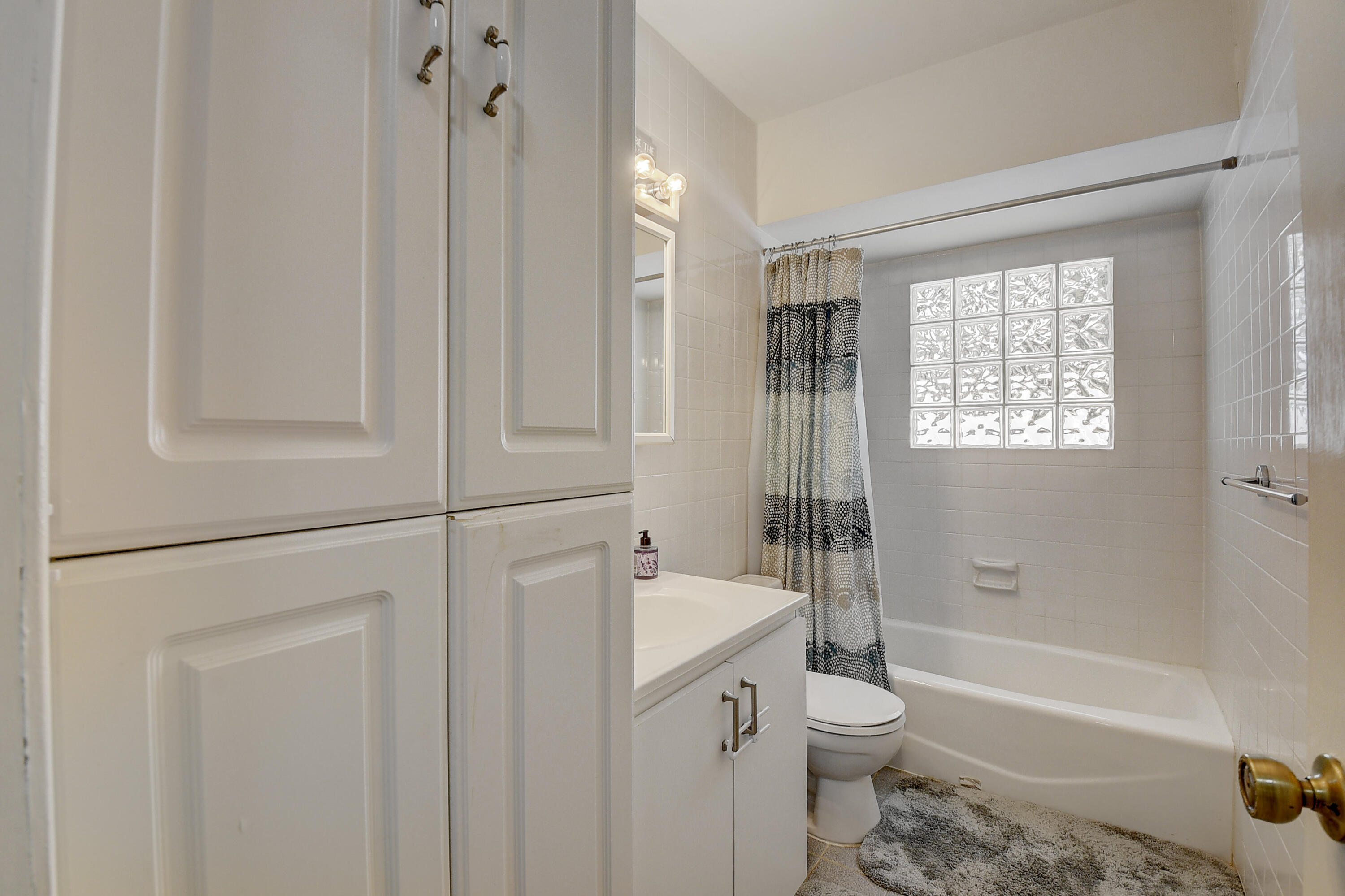 124 Orchard Ridge Lane Boca Raton, FL 33431 - Photo 25 of 41 22_dsc_4618_19_20_21_22