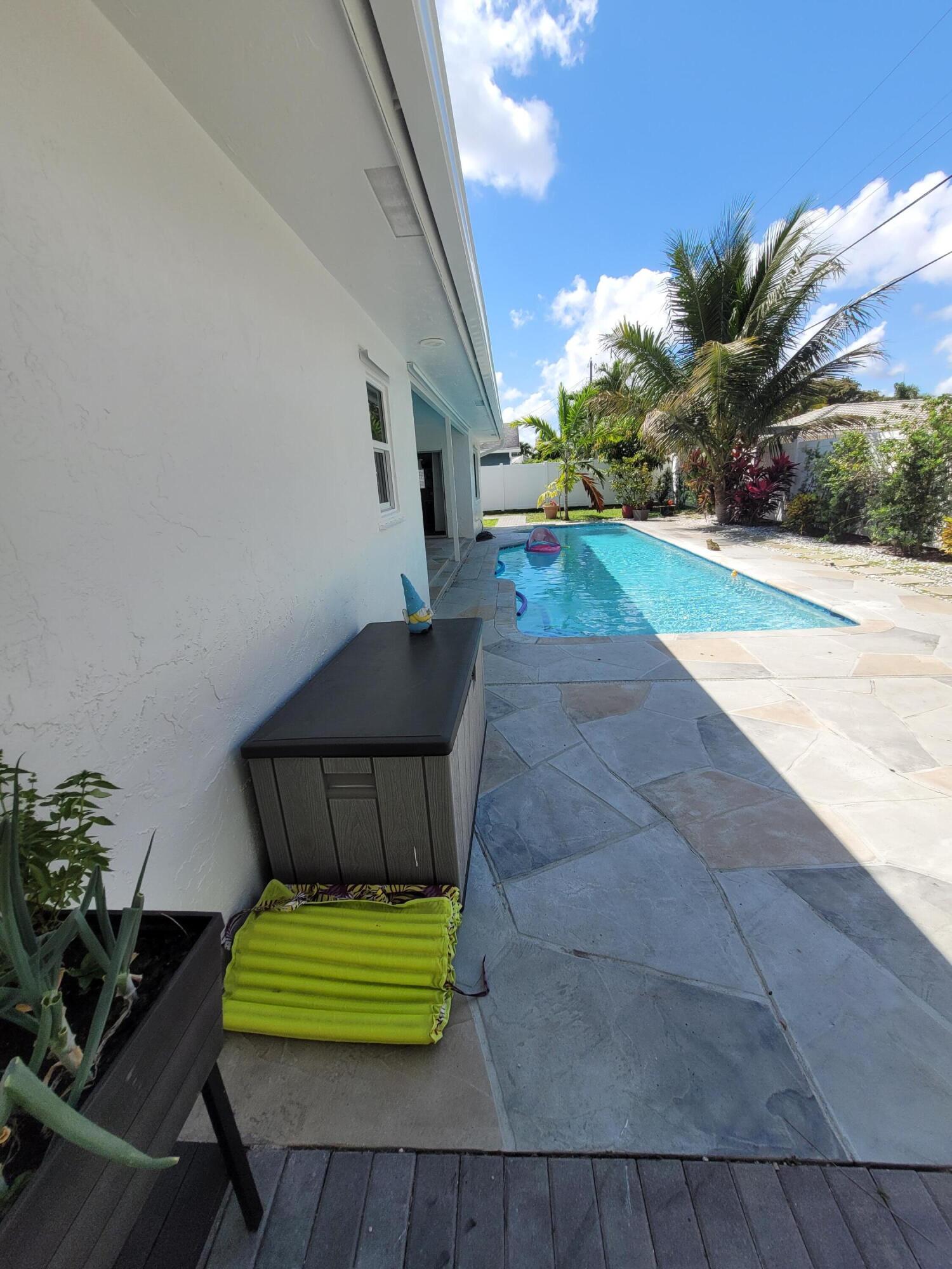 124 Orchard Ridge Lane Boca Raton, FL 33431 - Photo 41 of 41 20230326_114052