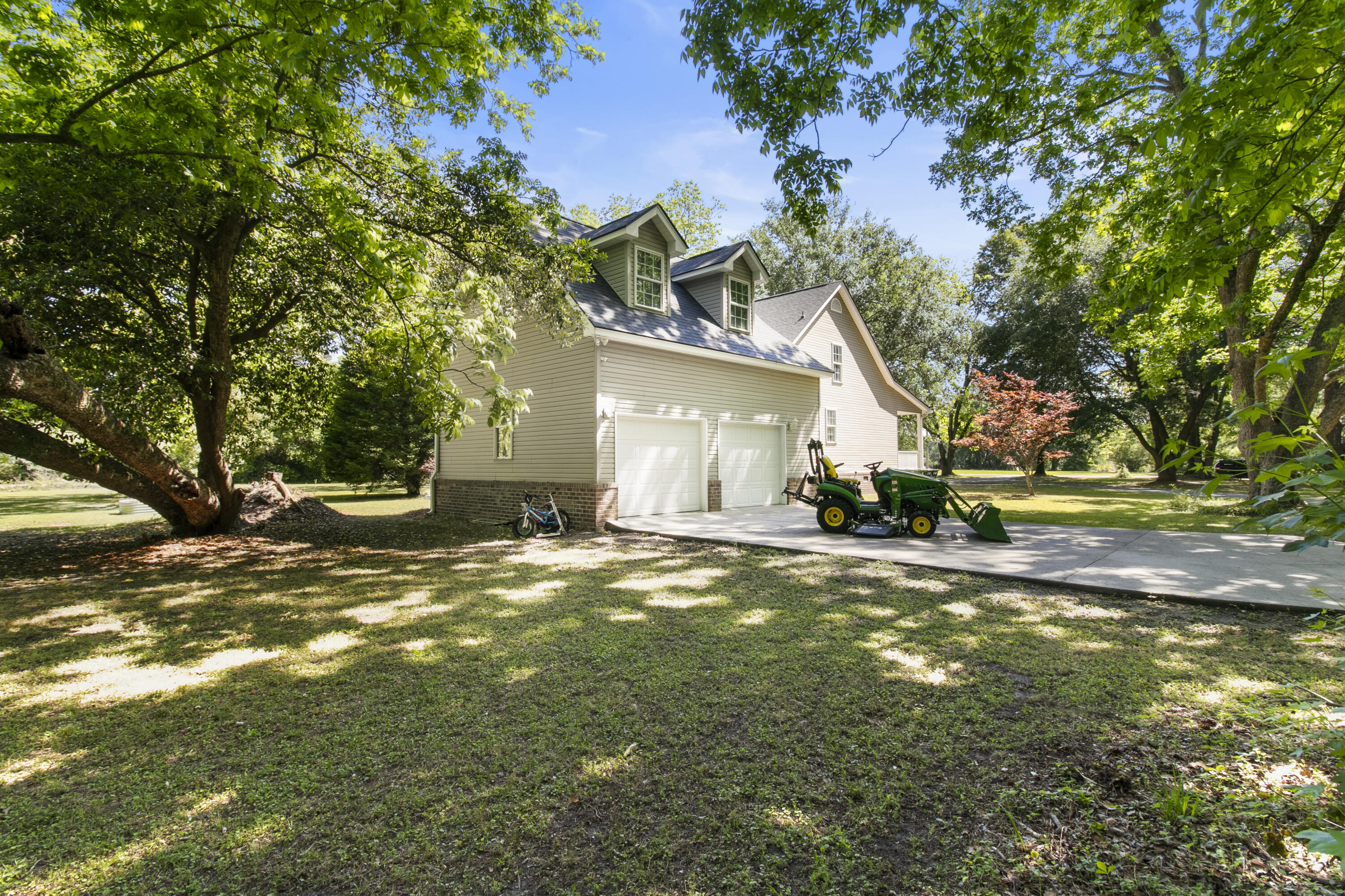 643 Broughton Road Moncks Corner, SC 29461 - Photo 7 of 74 IMG_8753