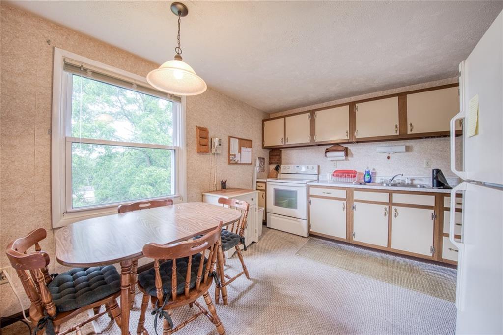 464 Tivoli Road Pittsburgh, PA 15239 - Photo 8 of 23 Gallery Image 8