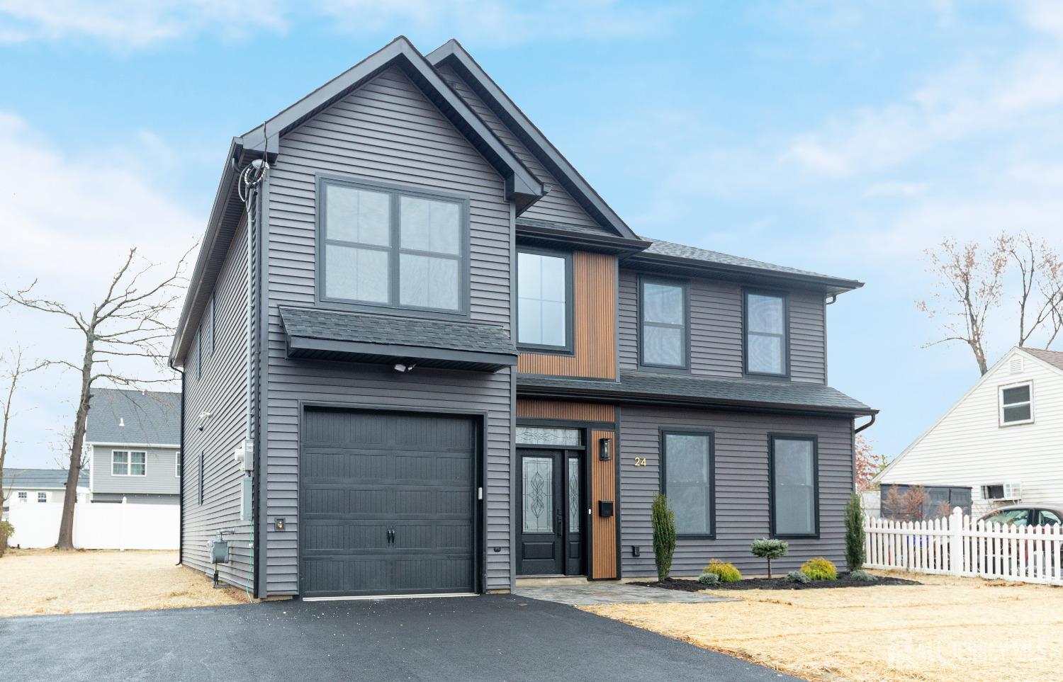 a house view with a outdoor space