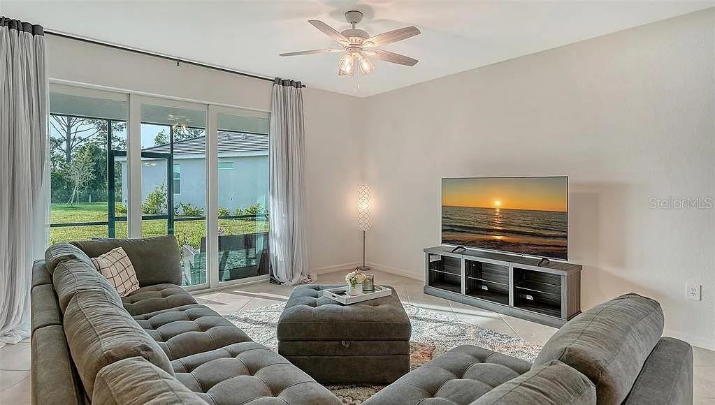 10896 Pinot Drive Venice, FL 34293 - Photo 12 of 37