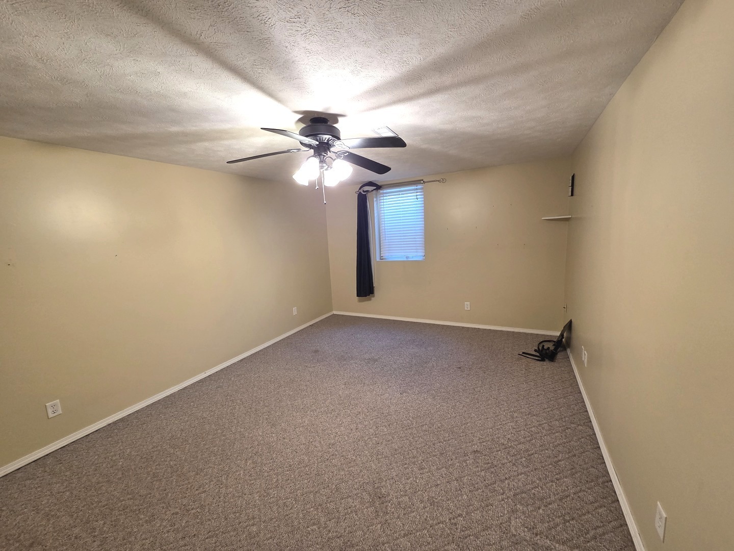 3404 Windmill Road Bloomington, IL 61704 - Photo 33 of 52 Gallery Image 33