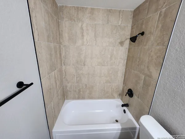 $1,750 | 5702 Valley Forge Avenue, San Antonio, TX 78233