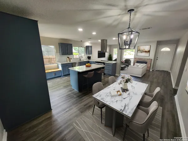 $1,750 | 5702 Valley Forge Avenue, San Antonio, TX 78233