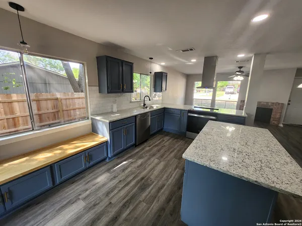 $1,750 | 5702 Valley Forge Avenue, San Antonio, TX 78233