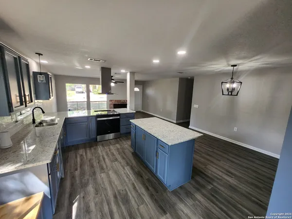 $1,750 | 5702 Valley Forge Avenue, San Antonio, TX 78233