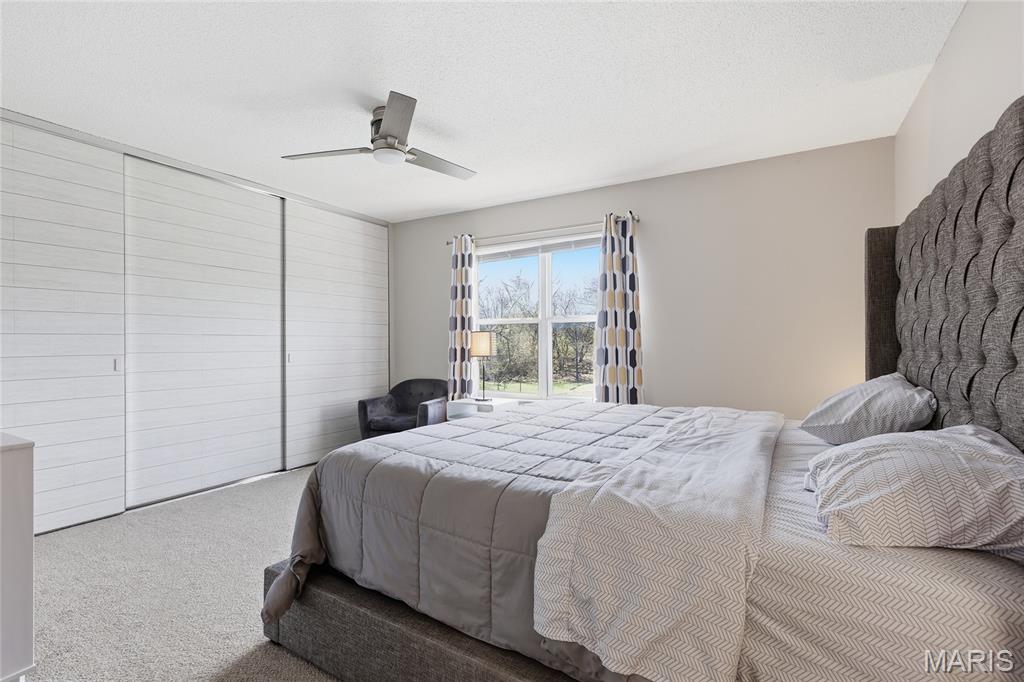 957 North Spoede Road Creve Coeur, MO 63146 - Photo 14 of 30