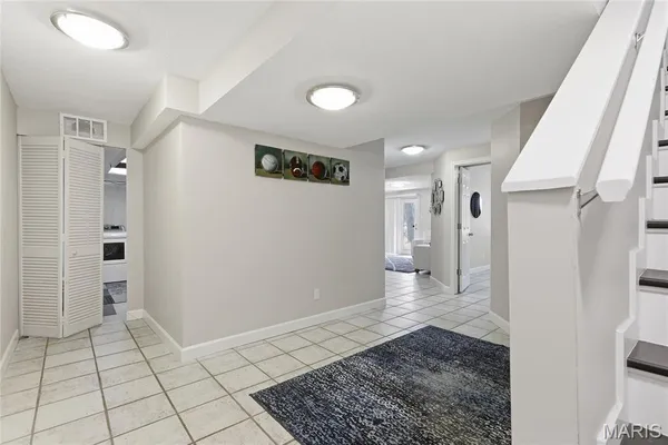 $534,900 | 957 North Spoede Road, Creve Coeur, MO 63146