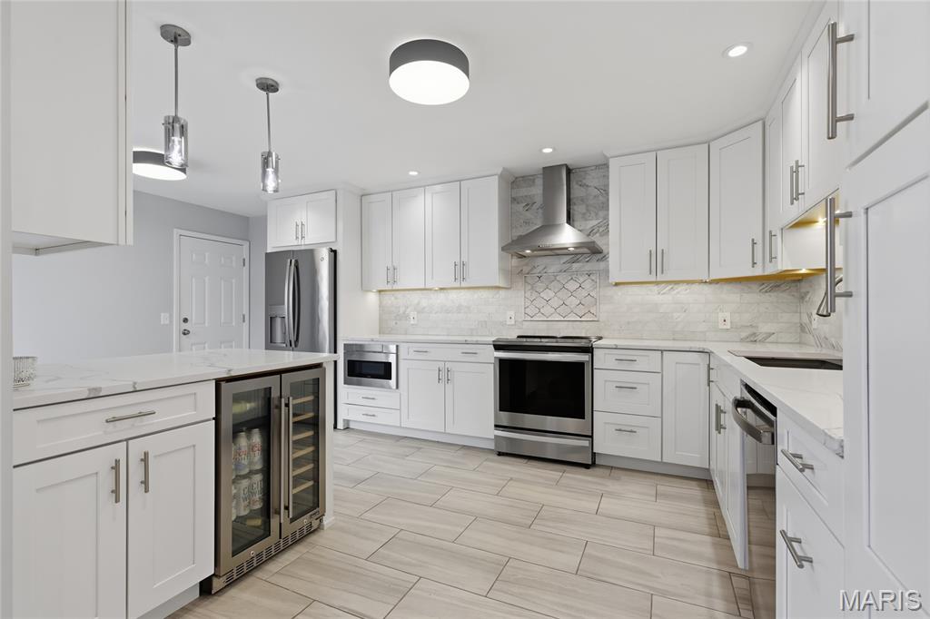 957 North Spoede Road Creve Coeur, MO 63146 - Photo 4 of 30