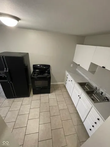 $950 | 622 Brewer Place, Greenwood, IN 46142