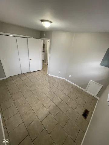 $950 | 622 Brewer Place, Greenwood, IN 46142