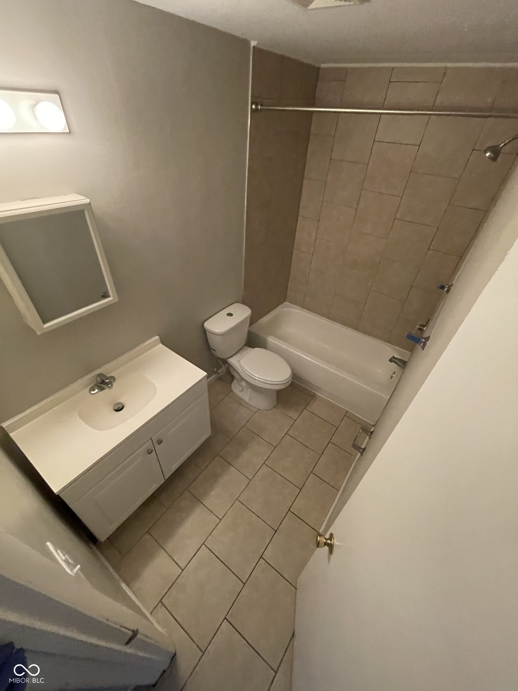 622 Brewer Place Greenwood, IN 46142 - Photo 10 of 11