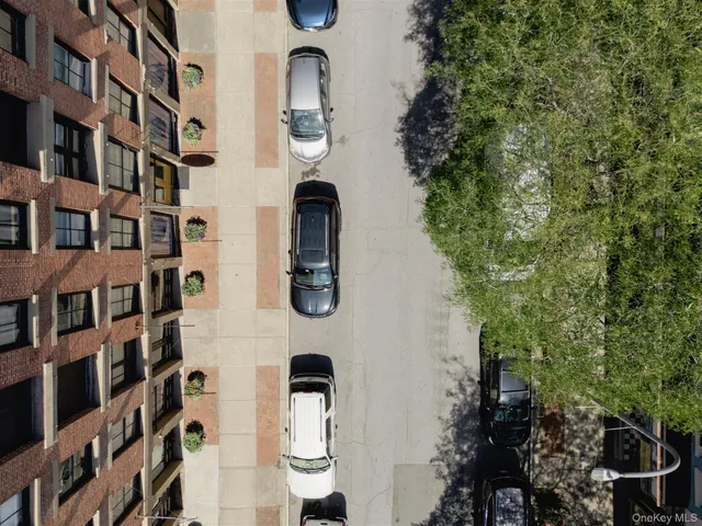 a view of a entryway door of the building
