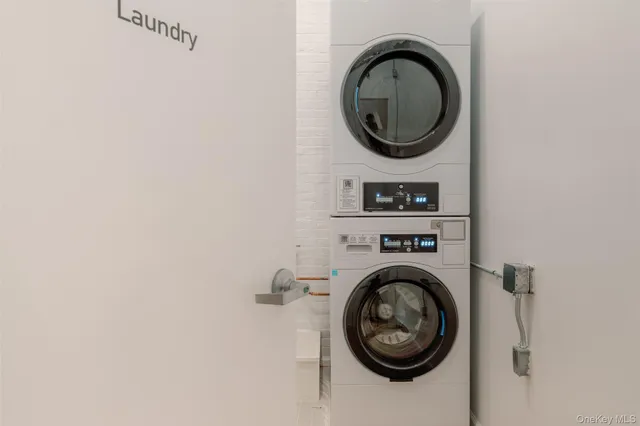 $2,500 | 155 River Street, Unit 3D, Troy, NY 12180