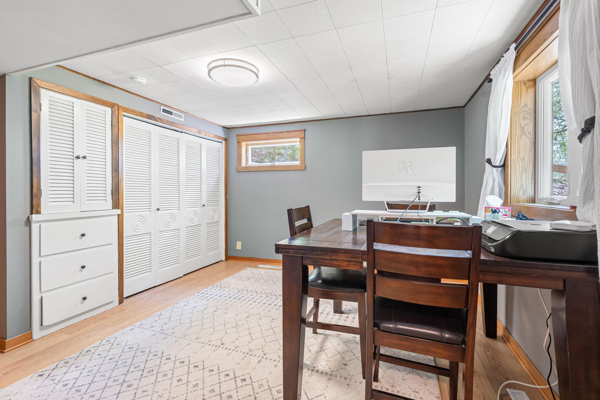 706 23rd Street Southwest Austin, MN 55912 - Photo 22 of 28