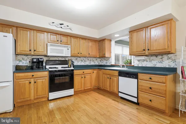 $450,000 | 2 Freedom Way, Upper Chichester, PA 19061