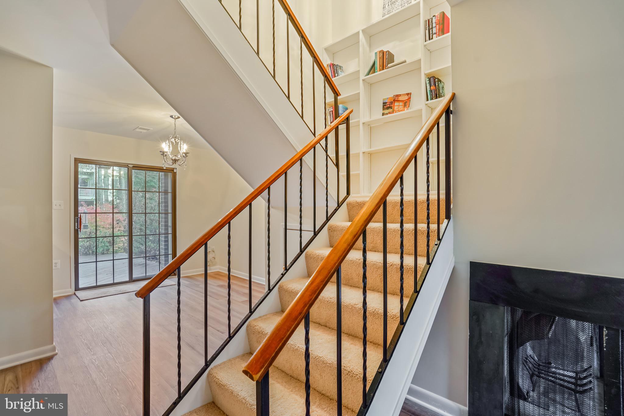 2023 Headlands Circle Reston, VA 20191 - Photo 17 of 44 Built-ins every where you look
