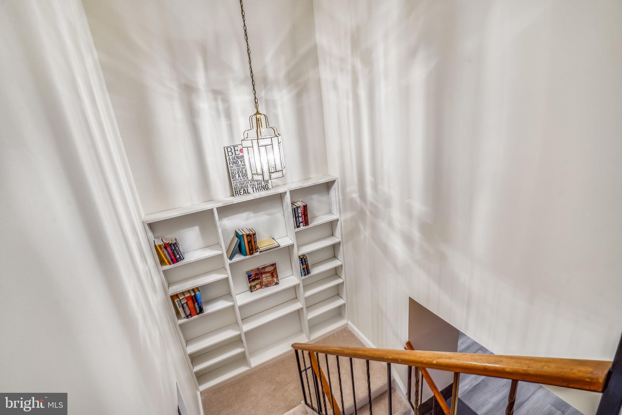 2023 Headlands Circle Reston, VA 20191 - Photo 18 of 44 Freshly painted throughout and new carpet too