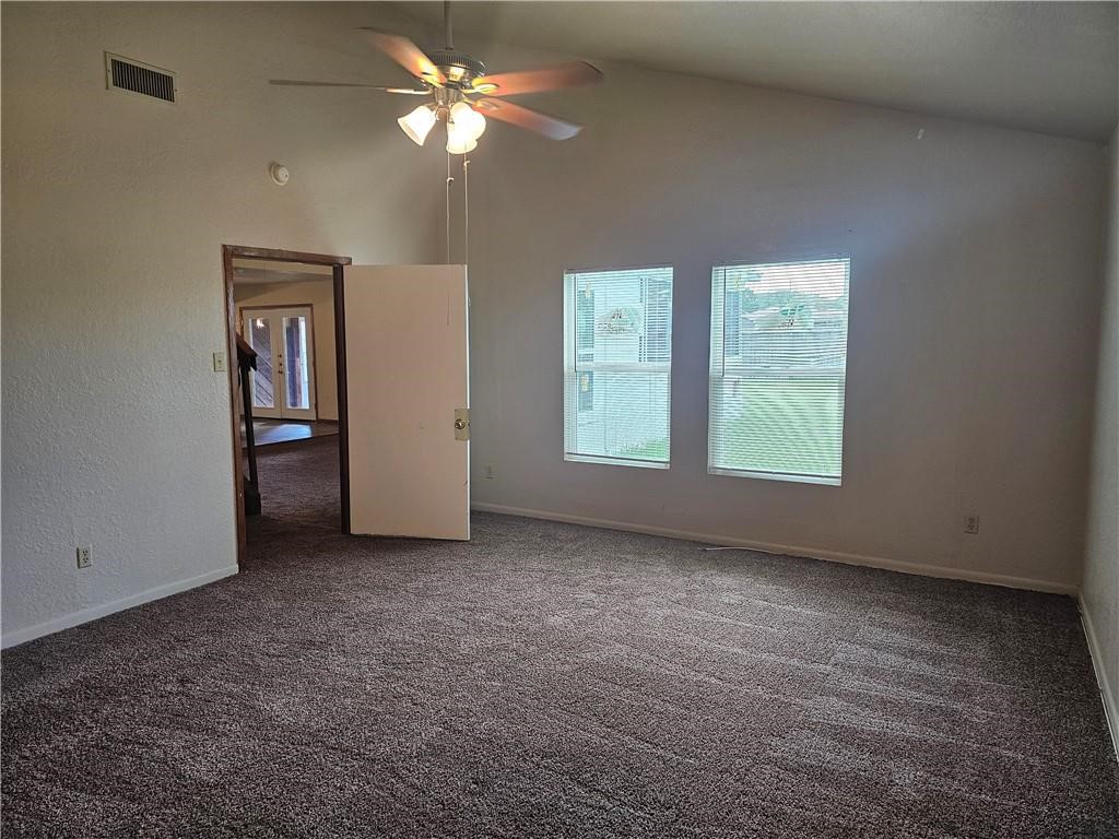 2011 Pecan Drive Portland, TX 78374 - Photo 11 of 19