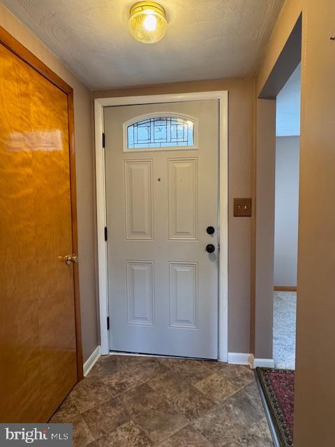 15 Bridgeview Drive Lewistown, PA 17044 - Photo 18 of 53 Entry Foyer