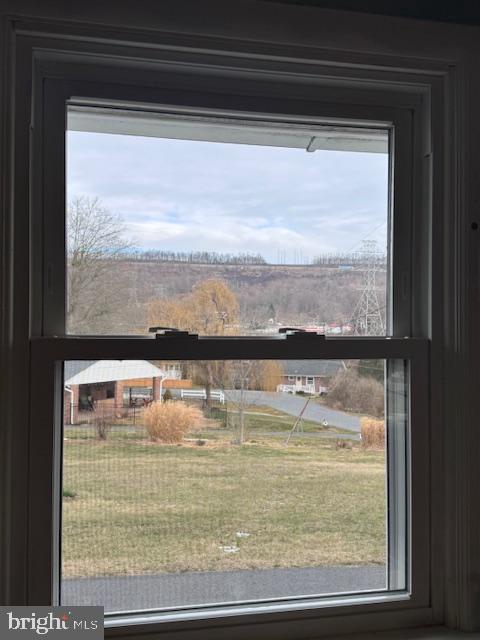 15 Bridgeview Drive Lewistown, PA 17044 - Photo 26 of 53 Kitchen Window