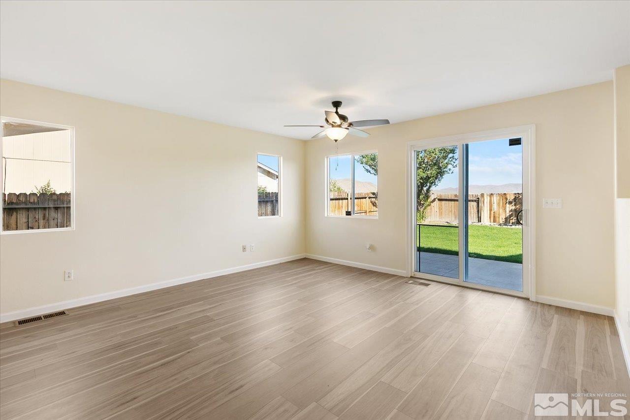 8757 Sunset Breeze Drive Reno, NV 89506 - Photo 7 of 22 Photo 7