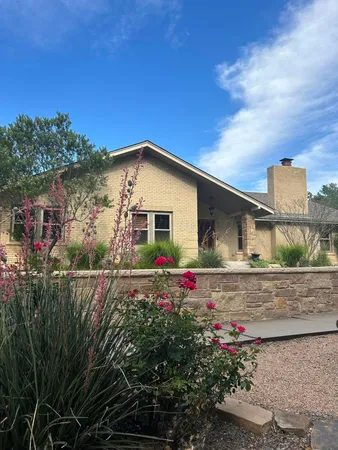 $544,000 | 615 South 6th Street, Canadian, TX 79014