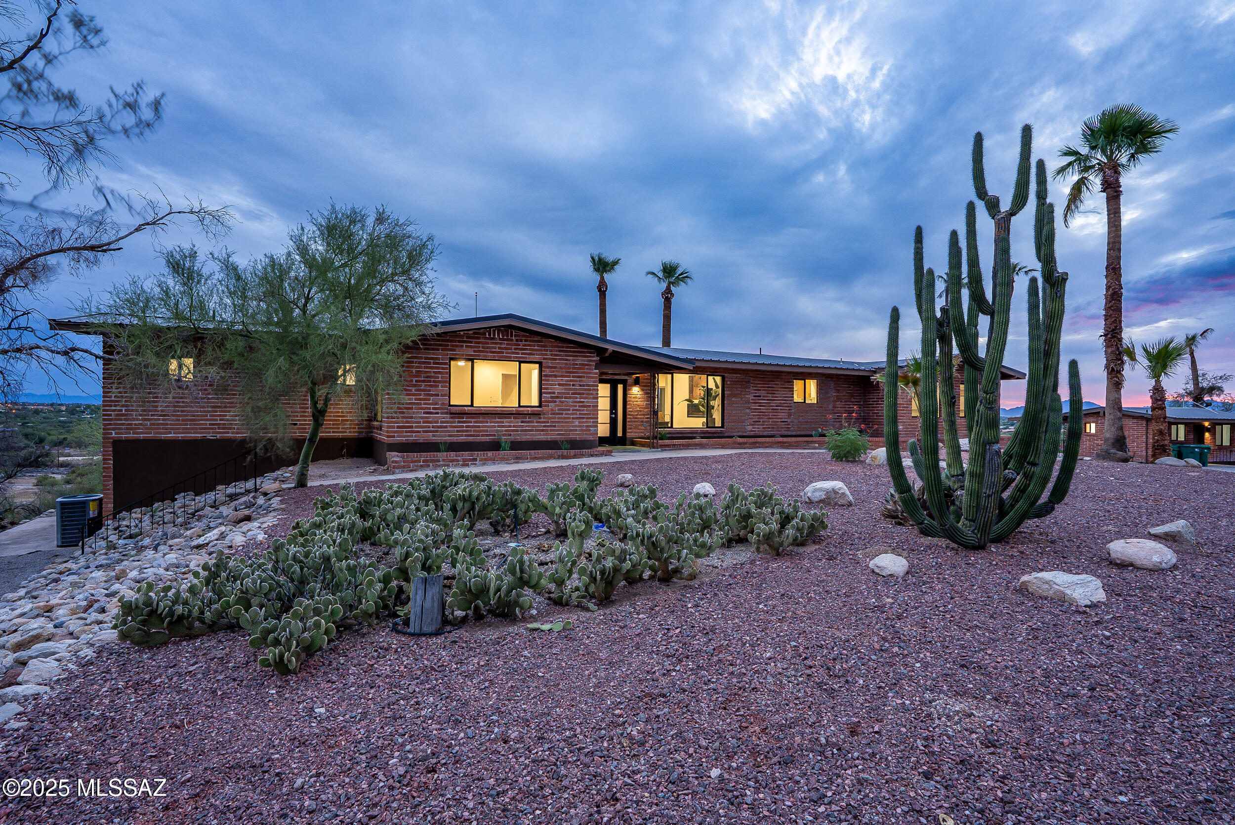5240 East River House Road Tucson, AZ 85718 - Photo 4 of 49 IMG_0626
