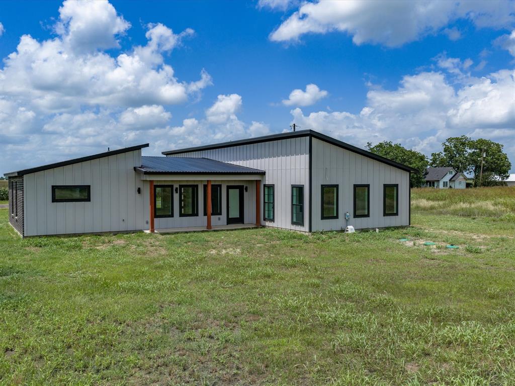 2091 Goodwyn Road Italy, TX 76651 - Photo 10 of 36