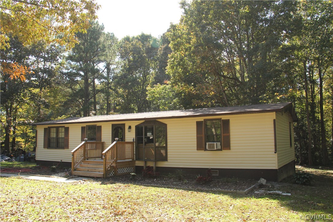 1937 Manfield Road Aylett, VA 23009 - Photo 1 of 7 Gallery Image 1