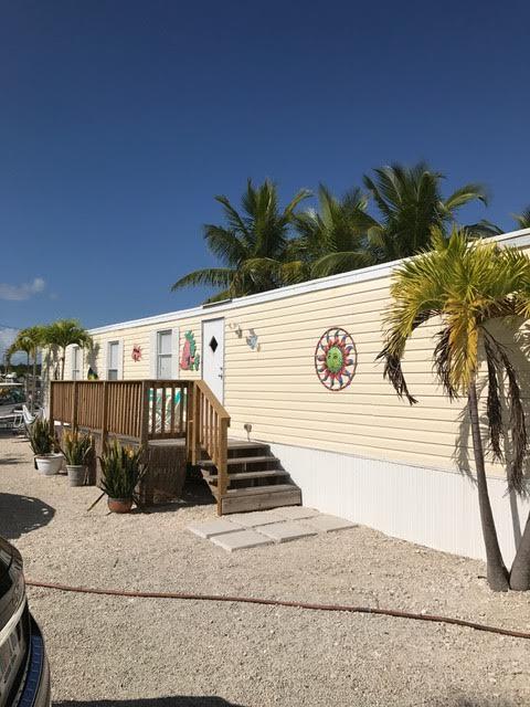 178 Long Key Road Key Largo, FL 33037 - Photo 1 of 13 Entrance