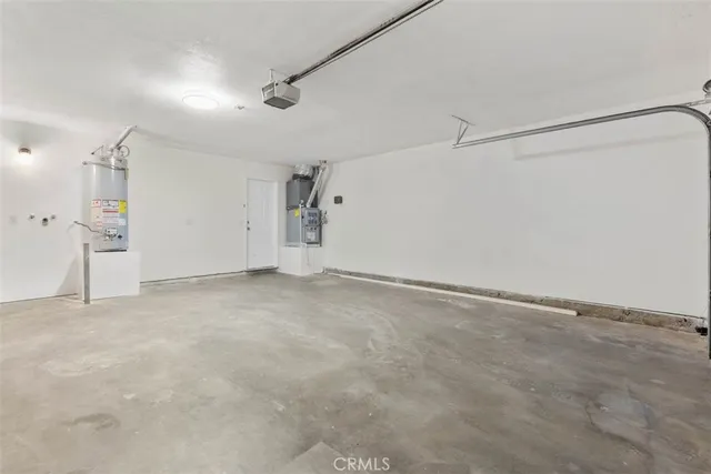 $639,900 | 2905 Overland Court, Highland, CA 92346