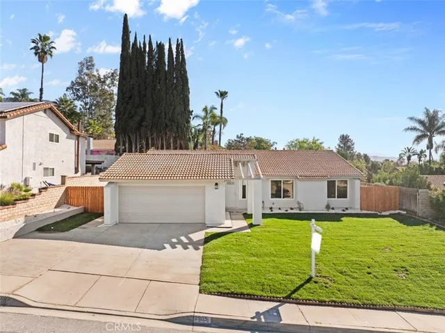 $639,900 | 2905 Overland Court, Highland, CA 92346