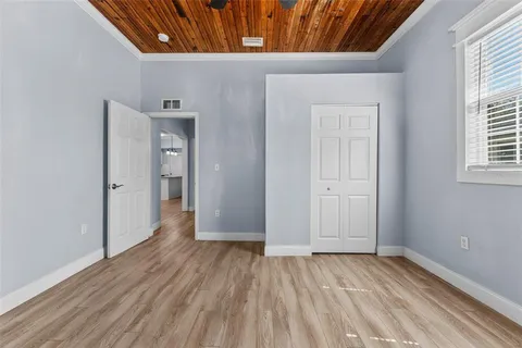 $379,900 | 3301 North 12th Street, Tampa, FL 33605