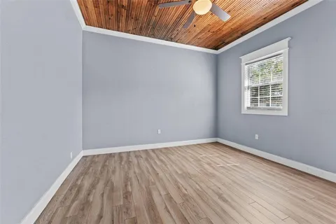 $379,900 | 3301 North 12th Street, Tampa, FL 33605