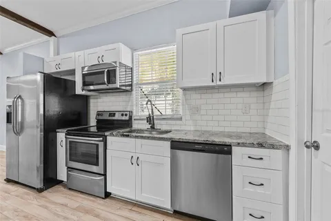 $379,900 | 3301 North 12th Street, Tampa, FL 33605